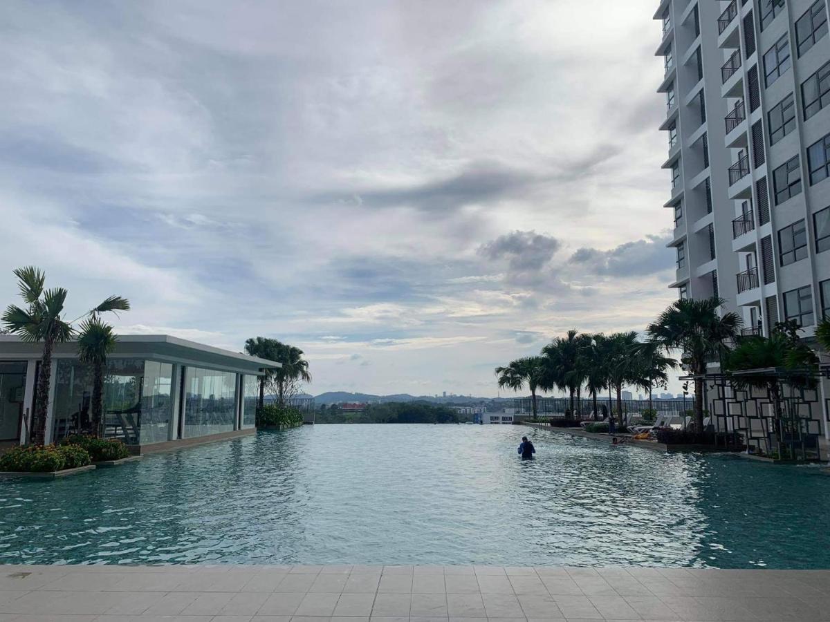 Mmg D'Tiara Homestay 까장 외부 사진