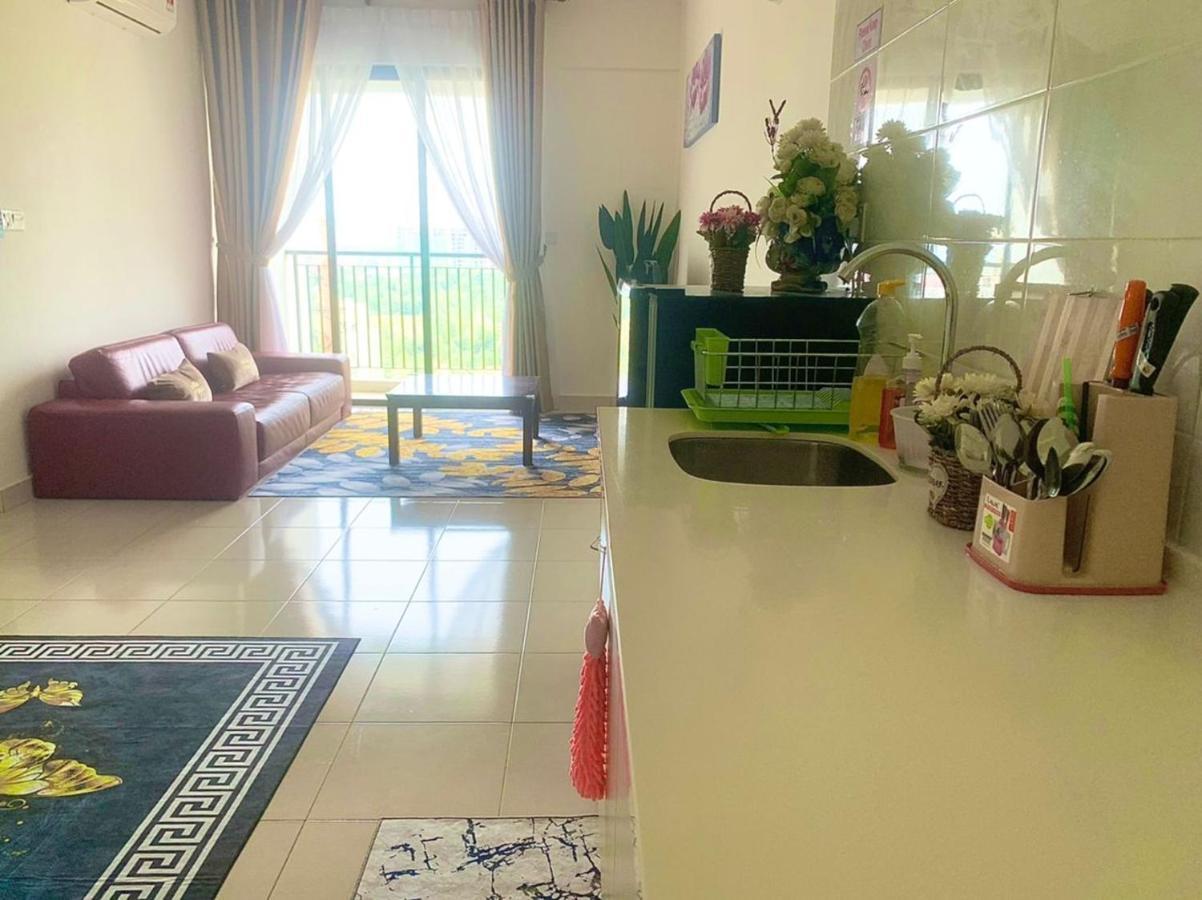 Mmg D'Tiara Homestay 까장 외부 사진